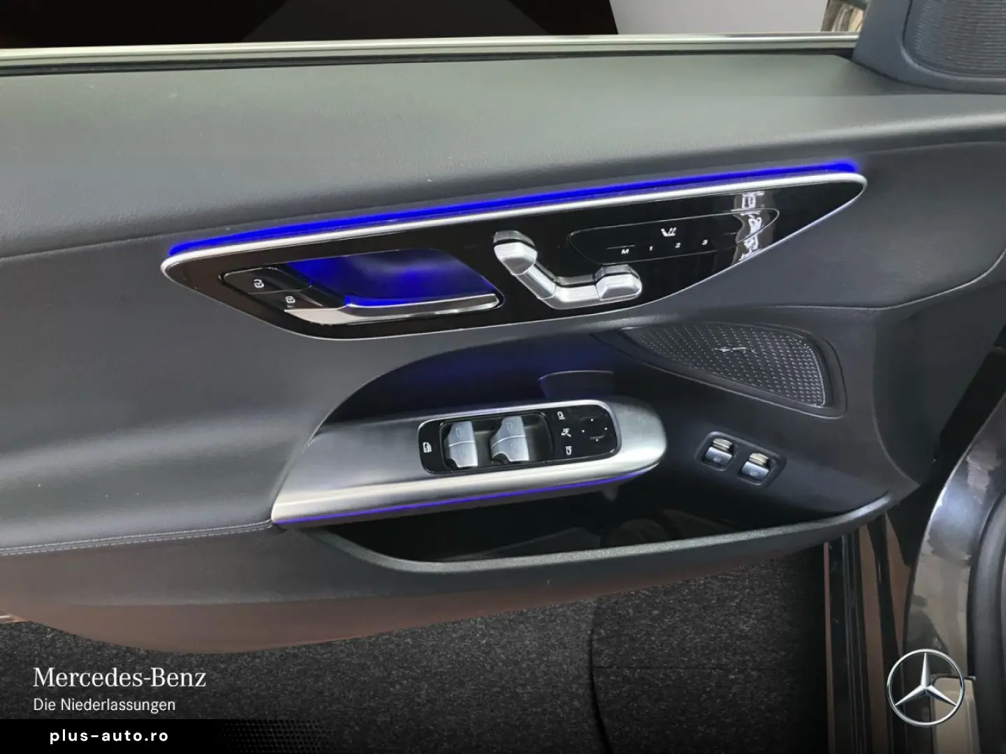 MERCEDES-BENZ C 300 e Avantgarde Adv  Memory ParkPak&hellip;