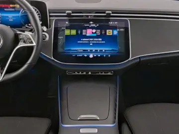 MERCEDES-BENZ E 300 e Avantgarde HeadUp FahrassPlus 19 Zoll