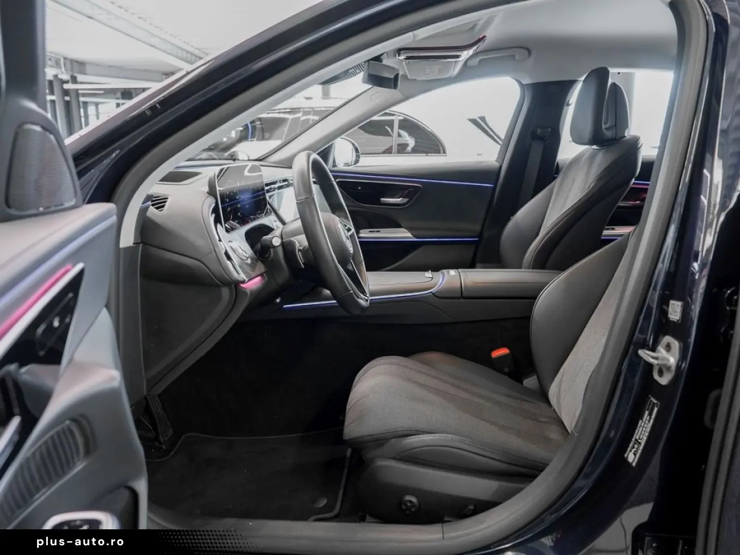 MERCEDES-BENZ E 300 e 4M Avantgarde Distronic HeadUp&hellip;