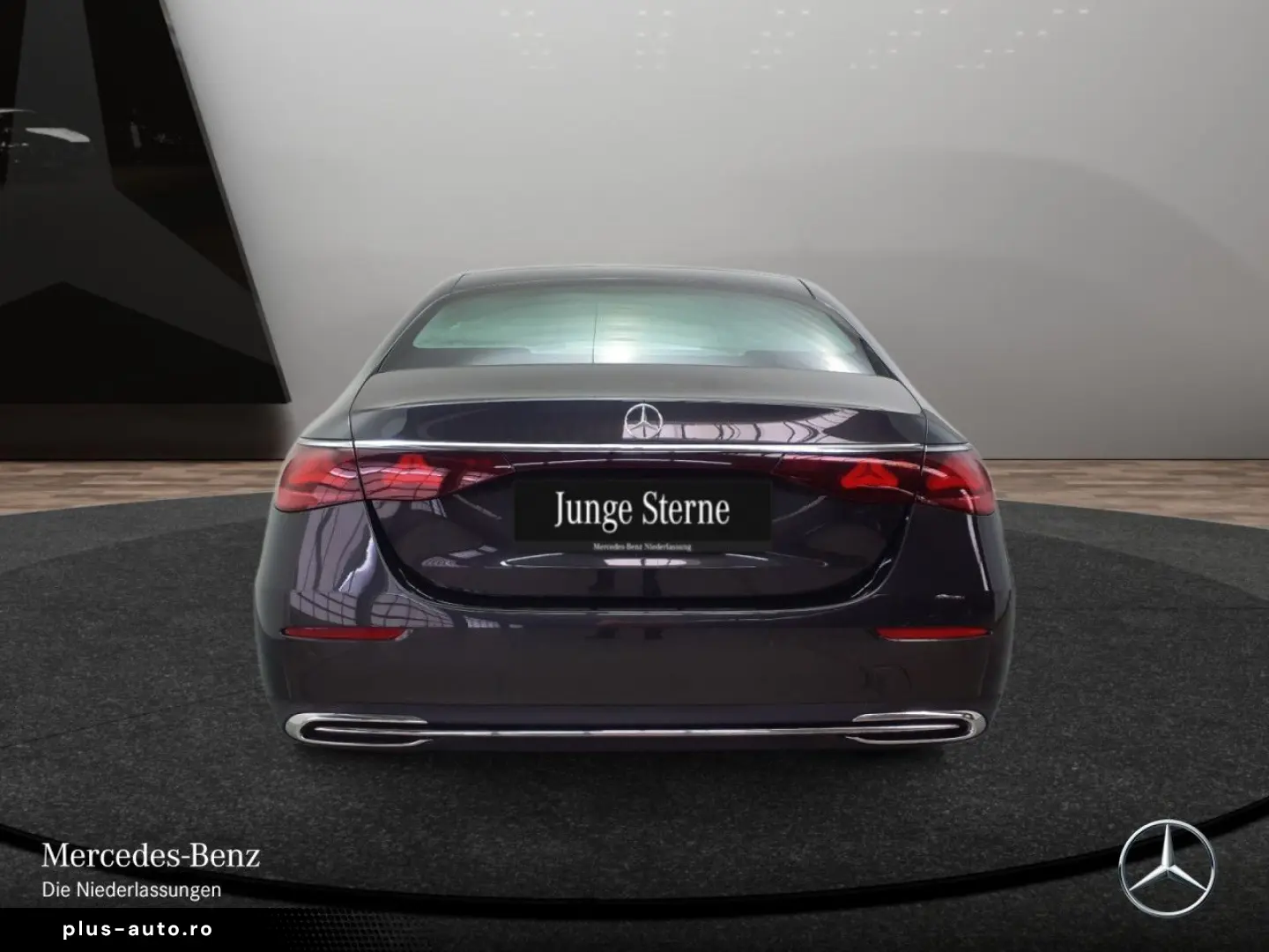 MERCEDES-BENZ E 300 e Avantgarde Adv. DISTR Ambiente  RFK