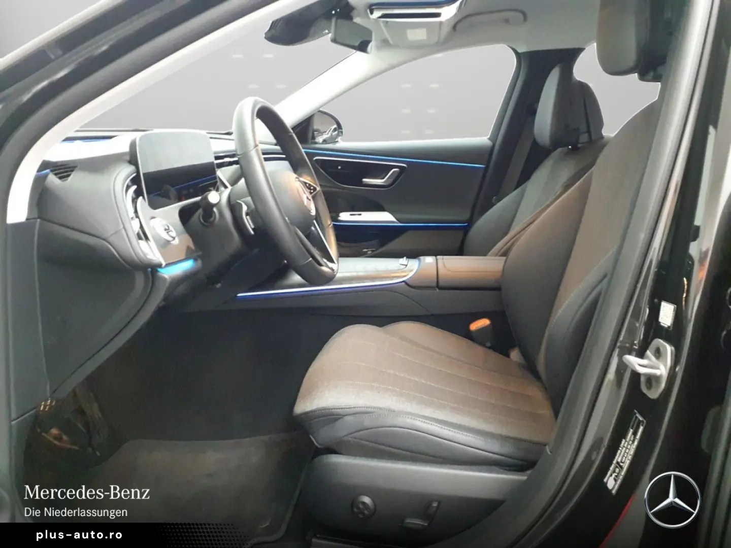 MERCEDES-BENZ E 300 e Avantgarde Adv. DISTR Ambiente  RFK