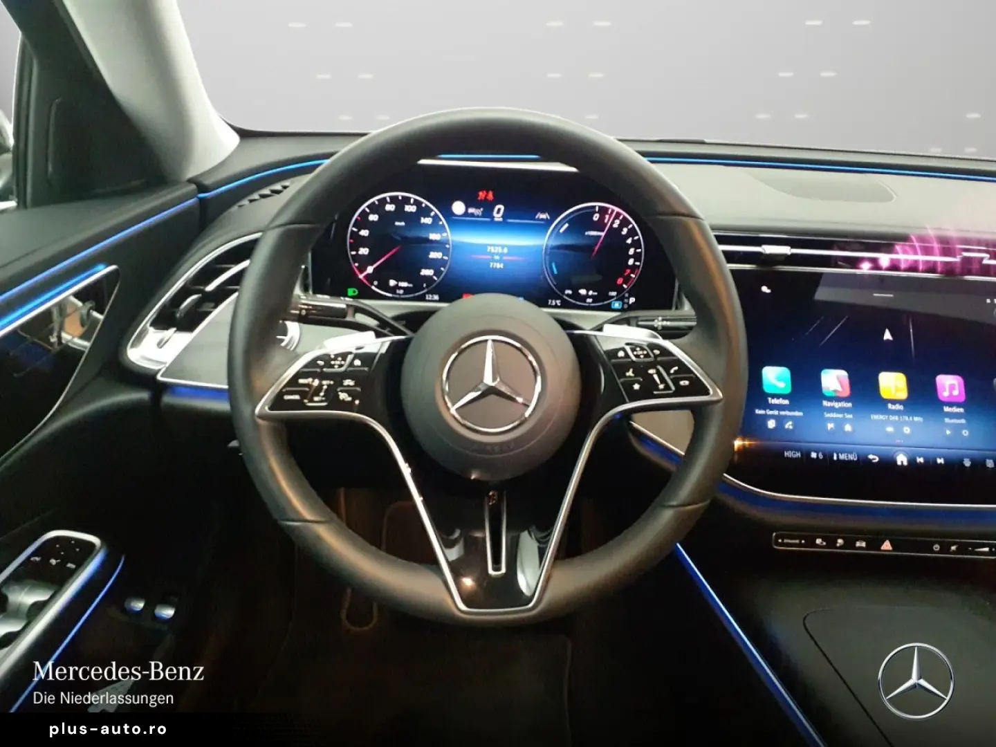 MERCEDES-BENZ E 300 e Avantgarde Adv. DISTR Ambiente  RFK