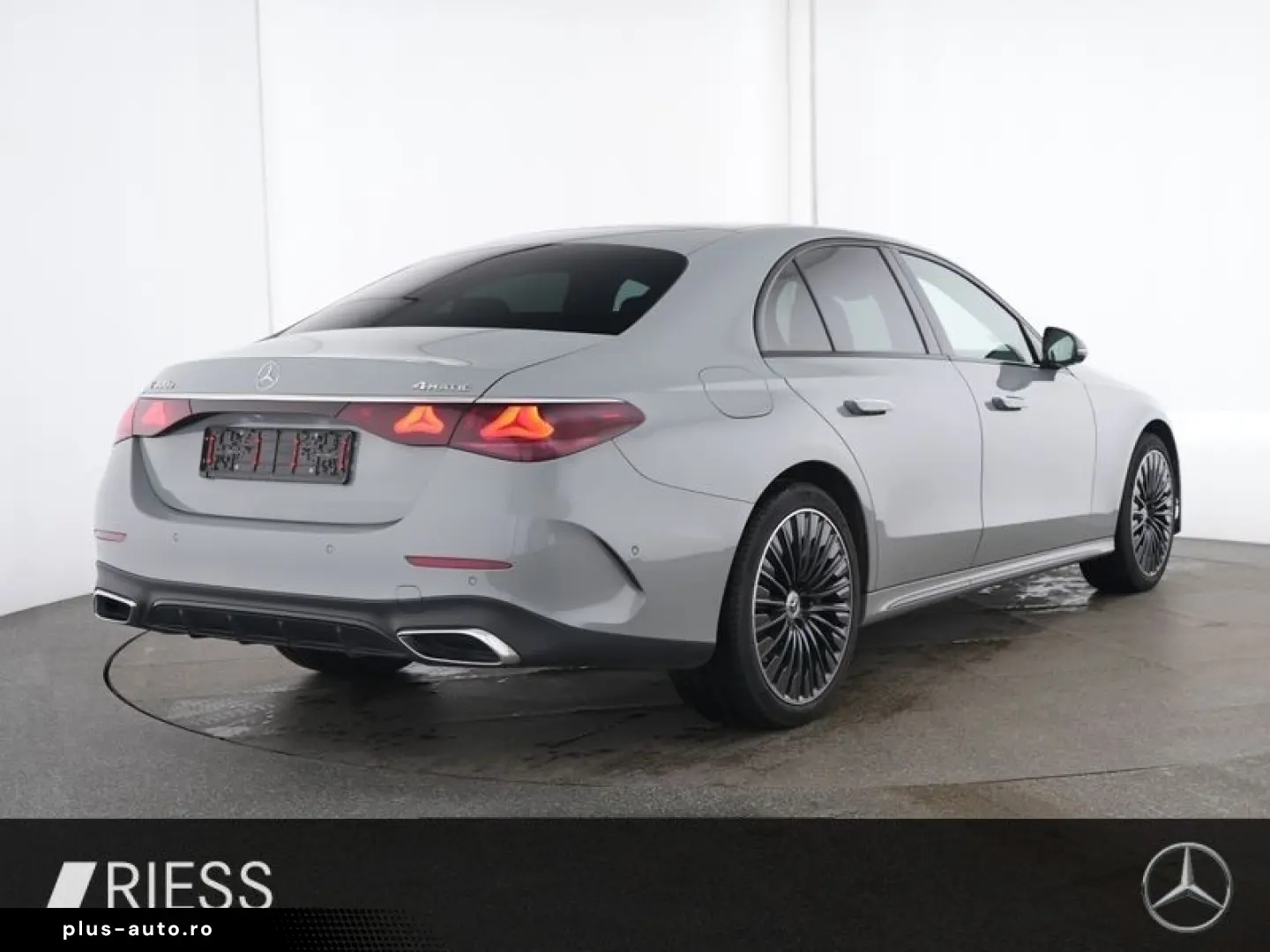 MERCEDES-BENZ E 400 e 4M AMG Sport Night Distr HUD 3&hellip;