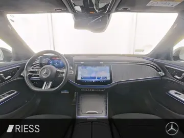MERCEDES-BENZ E 400 e 4M AMG Sport Night Distr HUD 3&hellip;
