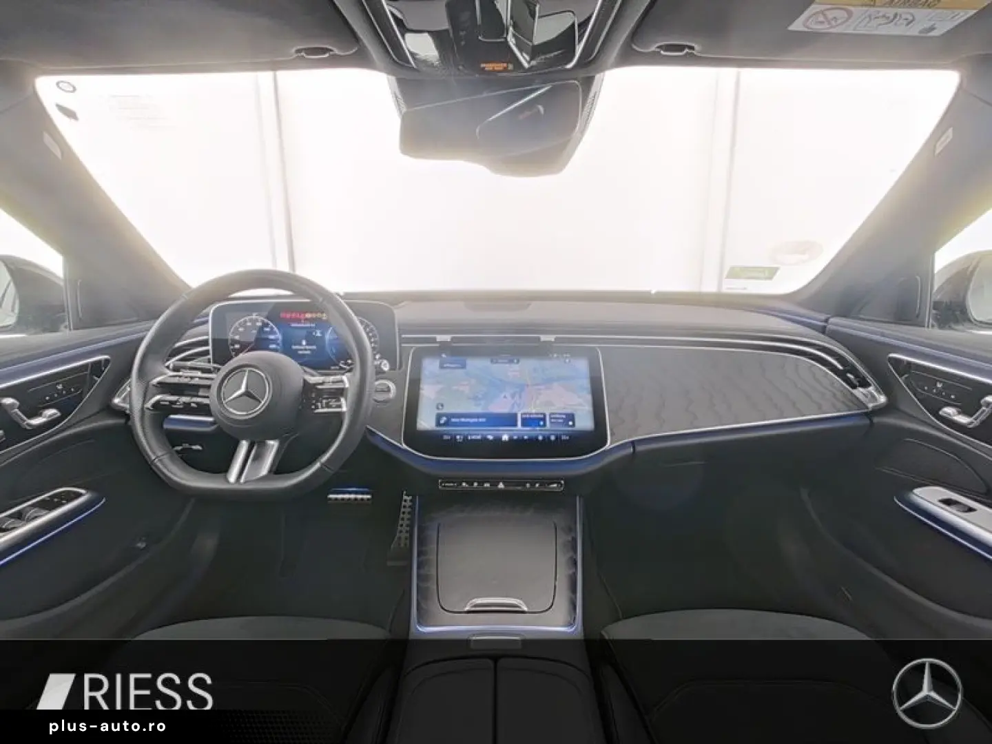 MERCEDES-BENZ E 400 e 4M AMG Sport Night Distr HUD 3&hellip;