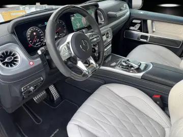 MERCEDES-BENZ G63AMG Superior GSD Carbon DISTR Stand&hellip;