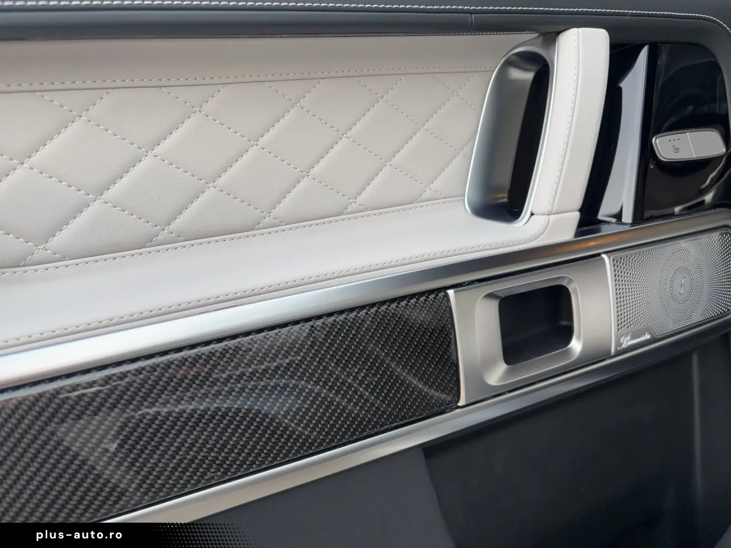 MERCEDES-BENZ G63AMG Superior GSD Carbon DISTR Stand&hellip;