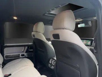 MERCEDES-BENZ G63AMG Superior GSD Carbon DISTR Stand&hellip;