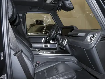 MERCEDES-BENZ G 63 AMG Night 22-Zoll Magno Burmester MOPF