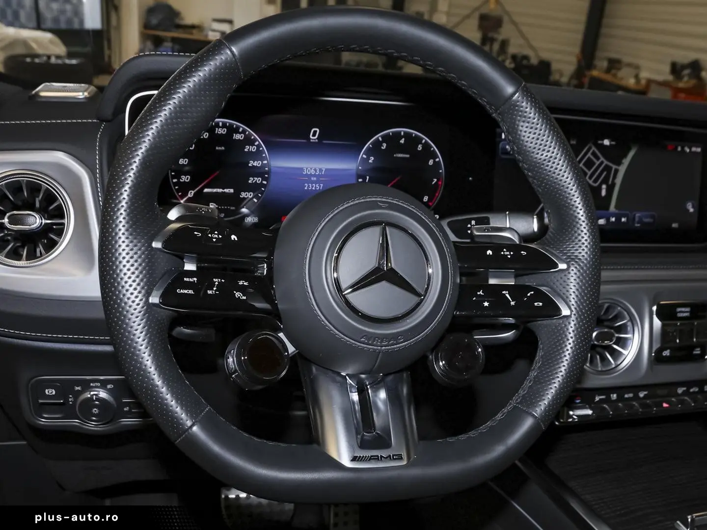 MERCEDES-BENZ G 63 AMG Night 22-Zoll Magno Burmester MOPF