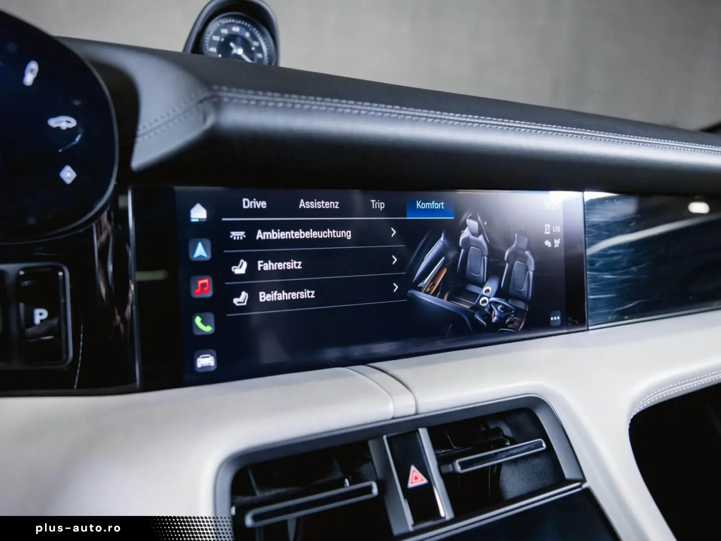 PORSCHE Taycan Performancebatterie  Bose Panoramadach