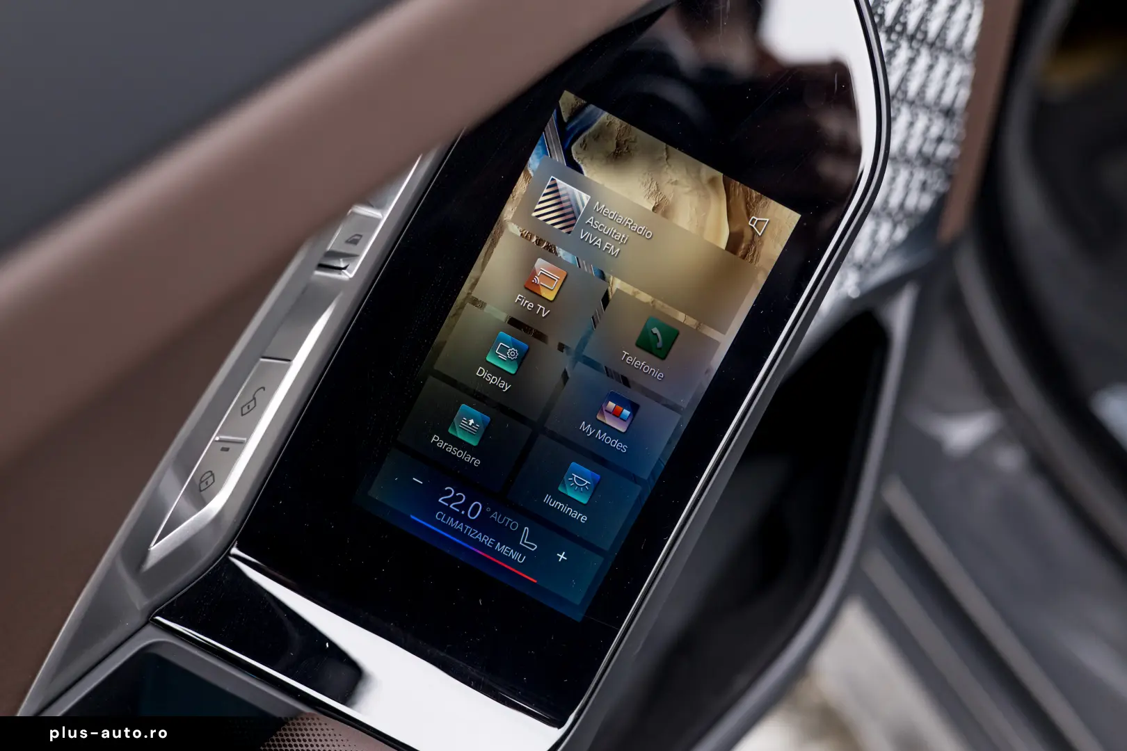 BMW 740d xDrive M Sport Pro  TV  B&W Diamond