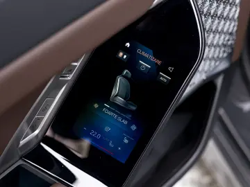 BMW 740d xDrive M Sport Pro  TV  B&W Diamond