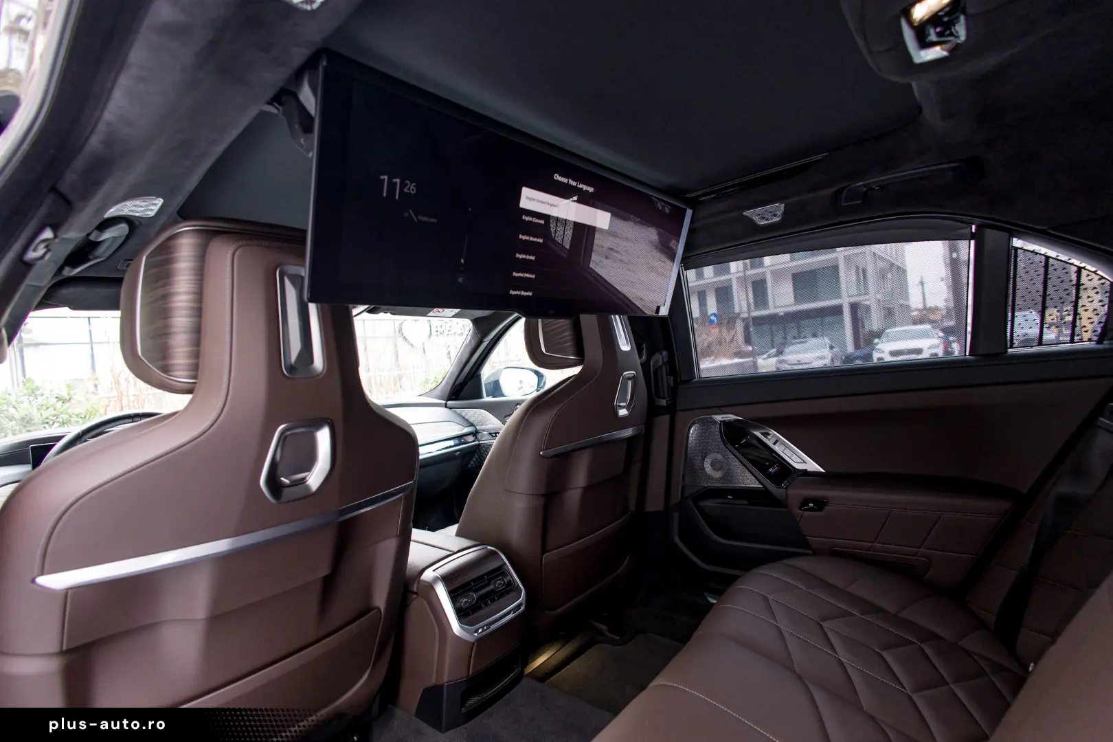 BMW 740d xDrive M Sport Pro  TV  B&W Diamond