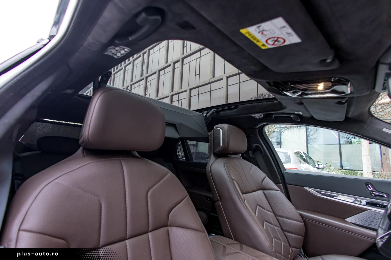 BMW 740d xDrive M Sport Pro  TV  B&W Diamond