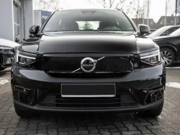 Volvo XC40 Core Recharge