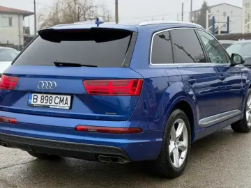 Audi Q7 Gen-4M-2015