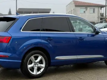 Audi Q7 Gen-4M-2015