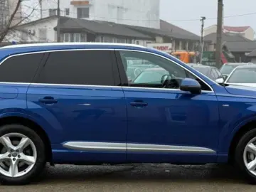 Audi Q7 Gen-4M-2015