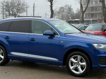 Audi Q7 Gen-4M-2015