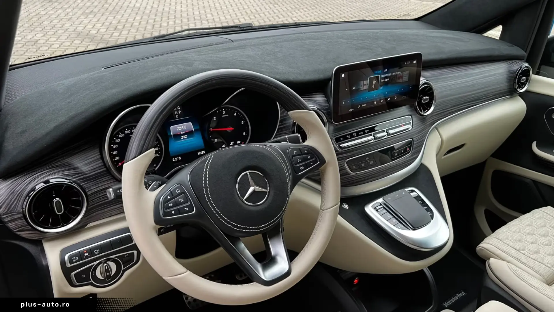 Mercedes-Benz V-300 4MATIC LUXUS