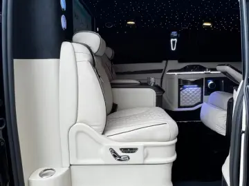 Mercedes-Benz V-300 4MATIC LUXUS