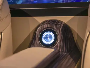 Mercedes-Benz V300 VIP Facelift