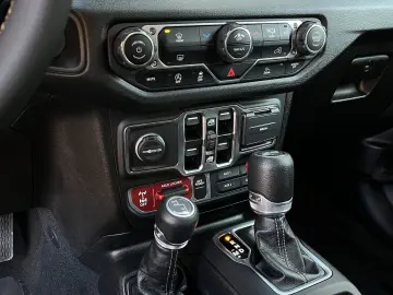 JEEP Wrangler 3.6L UNLIMITED WILLYS 4X4 Leder SHZ