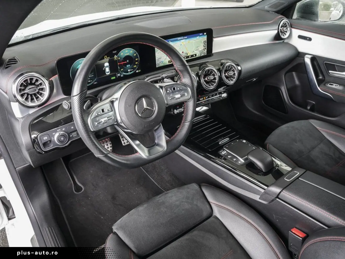 MERCEDES-BENZ CLA 250 e AMG