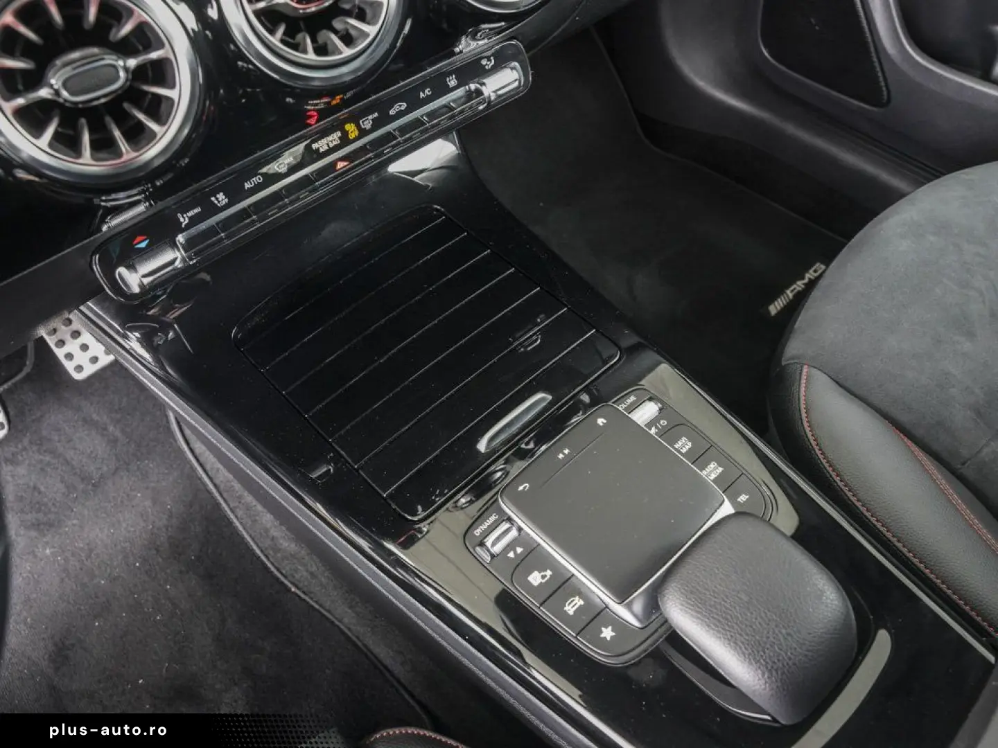 MERCEDES-BENZ CLA 250 e AMG