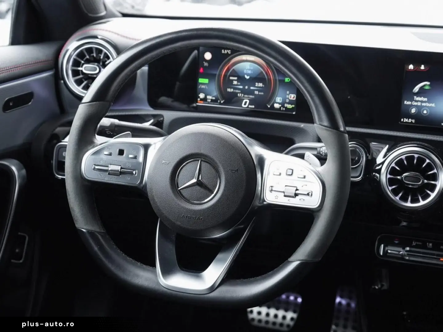 MERCEDES-BENZ CLA 250 e Coupé AMG Night