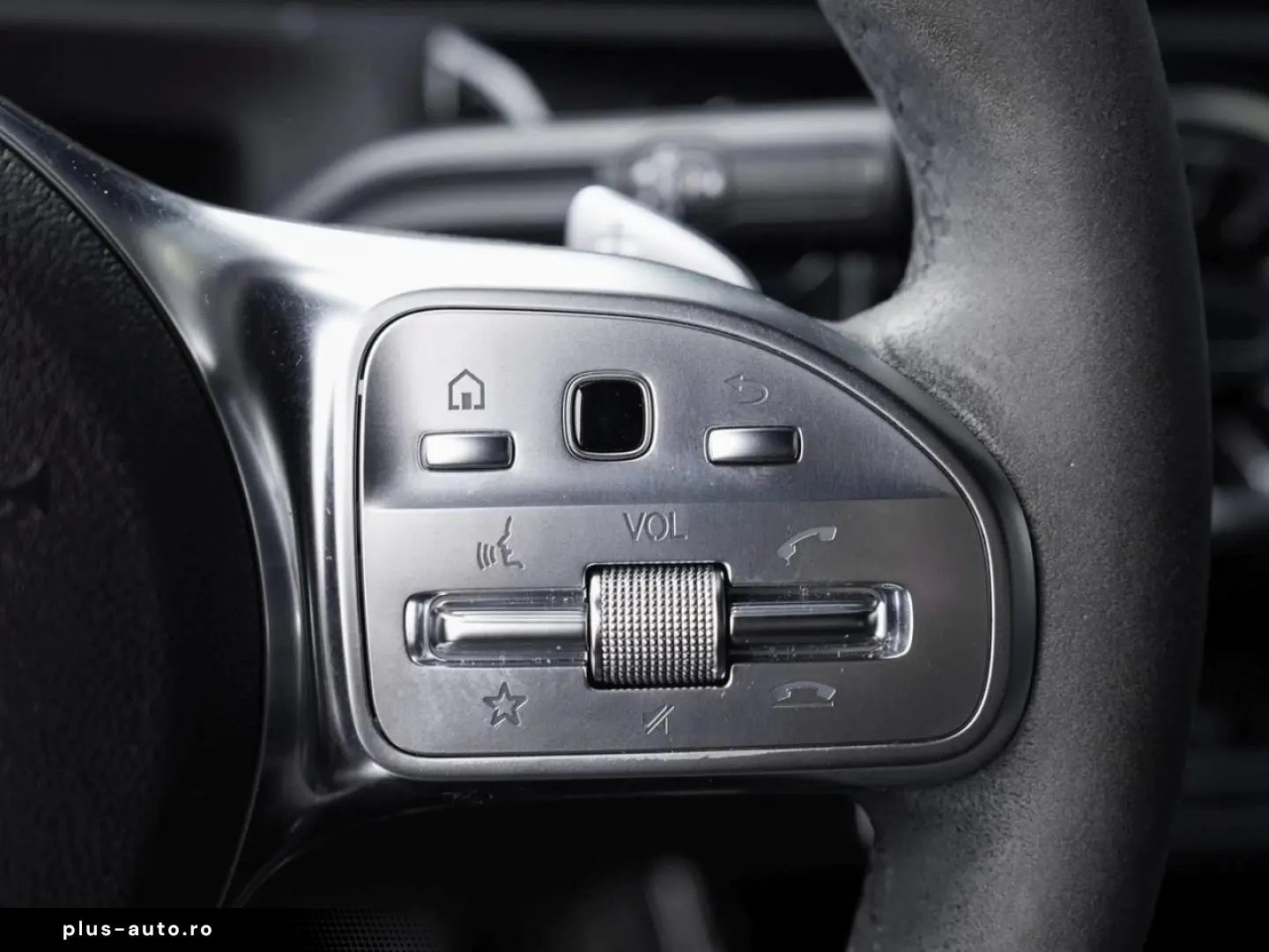 MERCEDES-BENZ CLA 250 e Coupé AMG Night