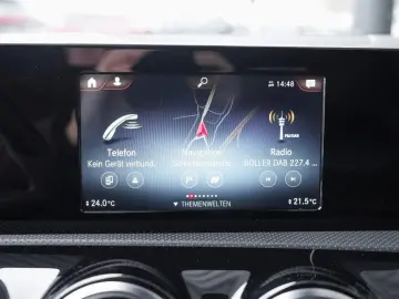 MERCEDES-BENZ CLA 250 e Coupé AMG Night