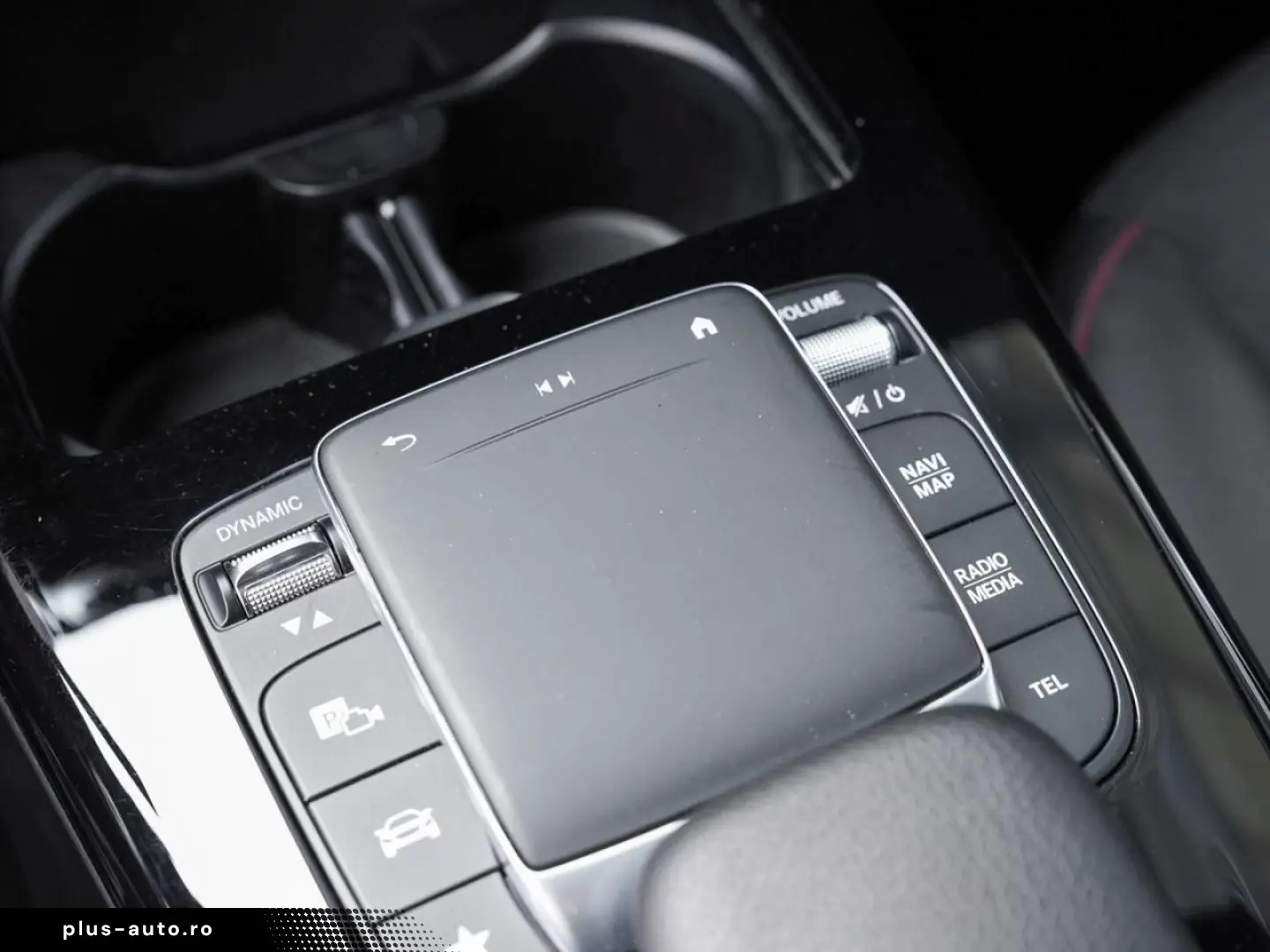 MERCEDES-BENZ CLA 250 e Coupé AMG Night