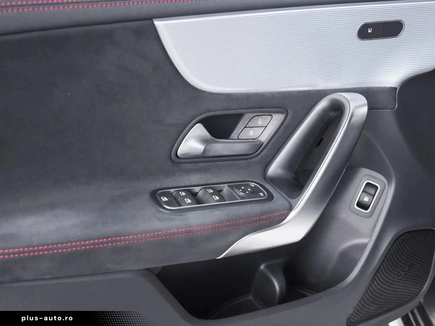 MERCEDES-BENZ CLA 250 e Coupé AMG Night