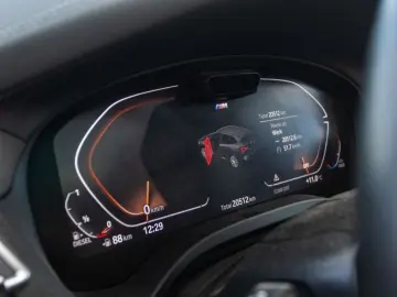 BMW X3 30dMSport AHK Navi HUD RFK Leder StandHZG LED