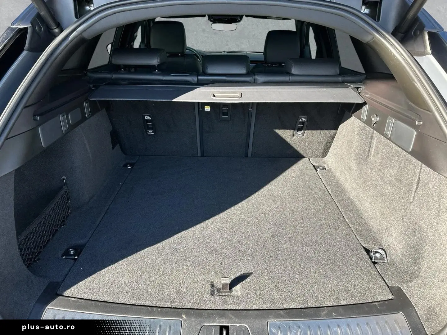 Land Rover Range Rover Velar D300 R-Dynamic