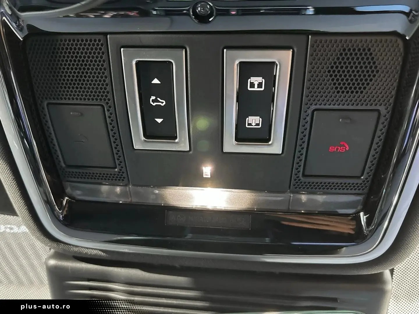 Land Rover Range Rover Velar D300 R-Dynamic