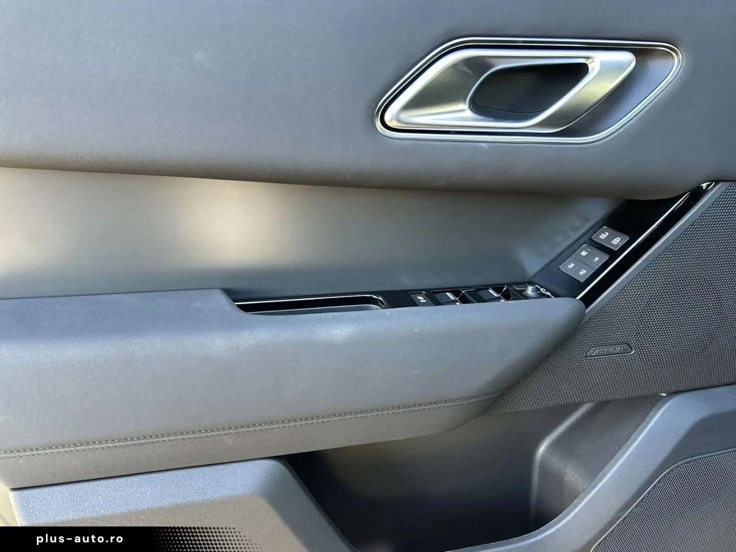 Land Rover Range Rover Velar D300 R-Dynamic