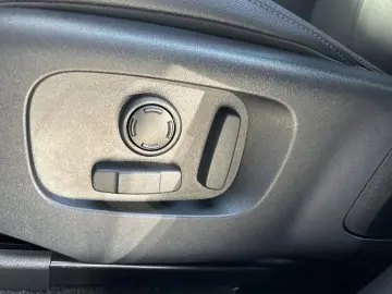 Land Rover Range Rover Velar D300 R-Dynamic