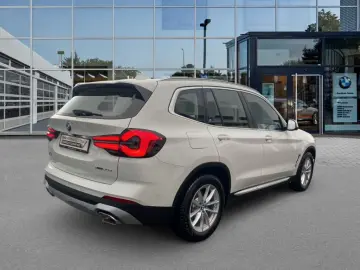 BMW X3 20d Park-Assist LiveCockpit  Sportsitze HiFi