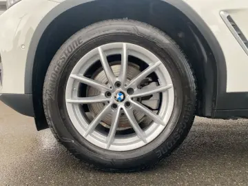 BMW X3 20d Park-Assist LiveCockpit  Sportsitze HiFi