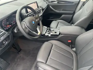 BMW X3 20d Park-Assist LiveCockpit  Sportsitze HiFi