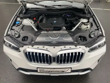 BMW X3 20d Park-Assist LiveCockpit  Sportsitze HiFi