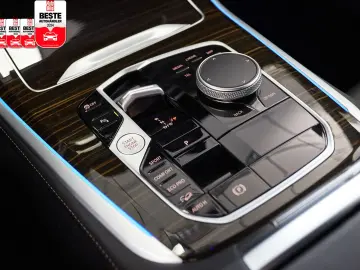 BMW X5 xDrive30d 3x M SPORT INDIVIDUAL 22-Z AHK HUD