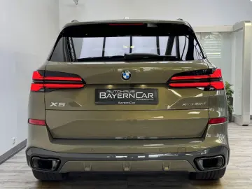 BMW X5 xDr30d M Sport Pro Individual Sky 22'&ap&hellip;