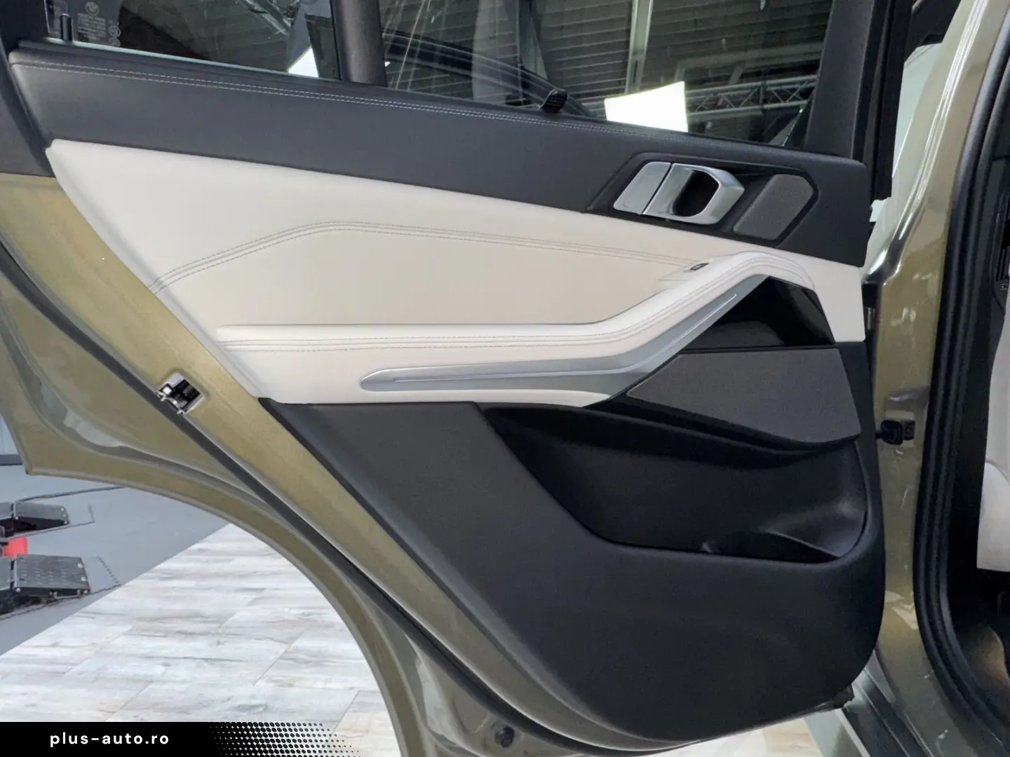 BMW X5 xDr30d M Sport Pro Individual Sky 22'&ap&hellip;