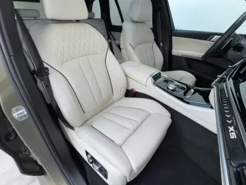 BMW X5 xDr30d M Sport Pro Individual Sky 22'&ap&hellip;