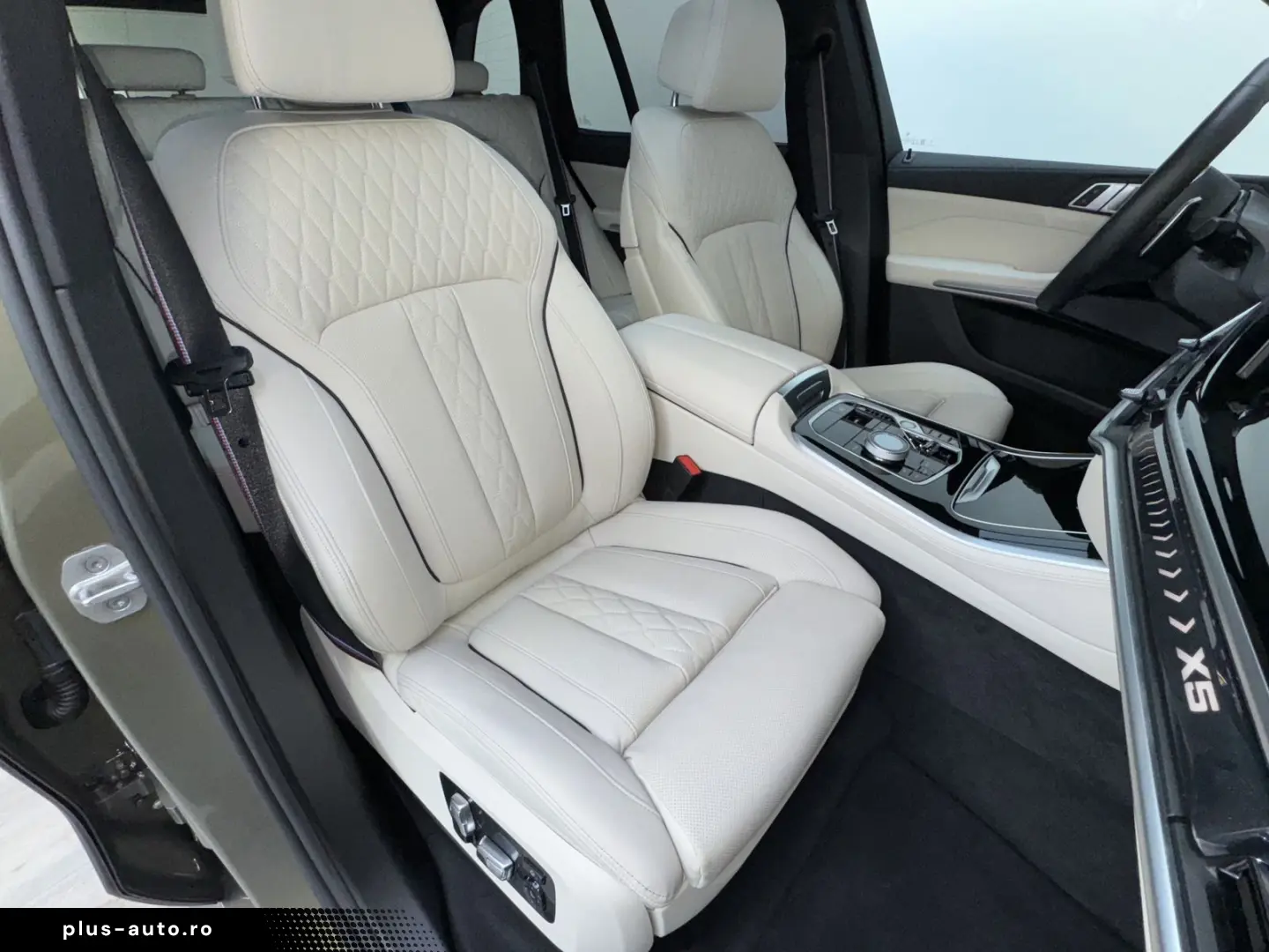 BMW X5 xDr30d M Sport Pro Individual Sky 22'&ap&hellip;