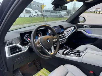 BMW X5 xDrive 30d M-Sport SkyLounge LED Leder